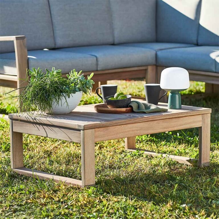 Mesa auxiliar de jardín Solaris de madera